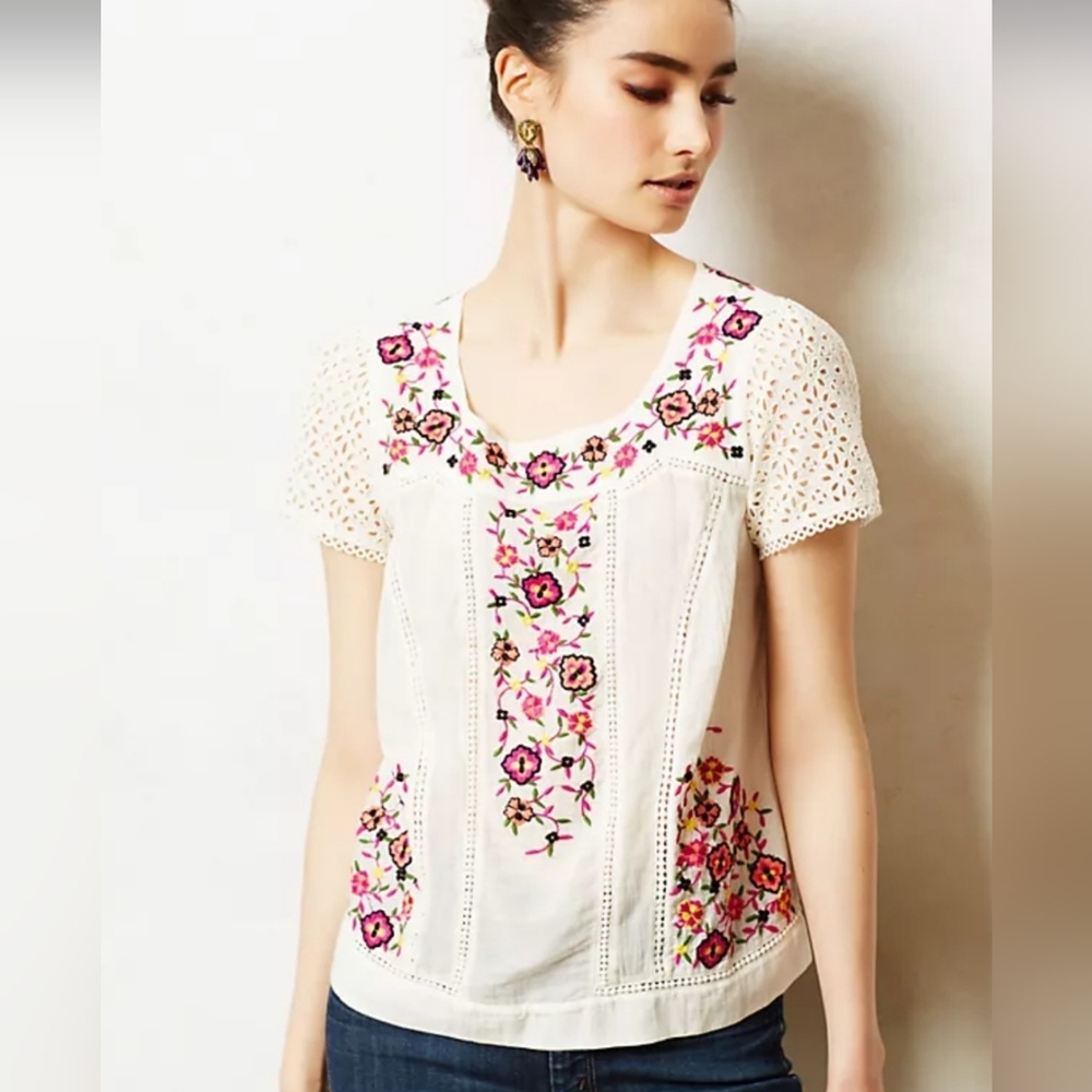 Maeve White Embroidered Floral Crochet-Sleeve Blouse